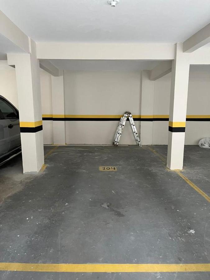 Apartamento Aconchegante E Moderno No Centro De Balneario Camboriu Exterior photo
